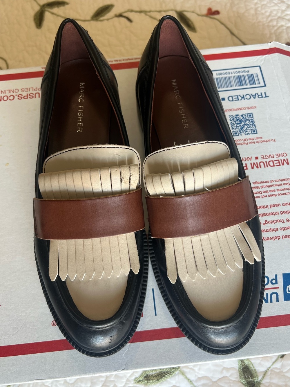 Marc Fisher Women’s Calixy Fringe Slip-on Loafers Size 8M Black Cream Preppy